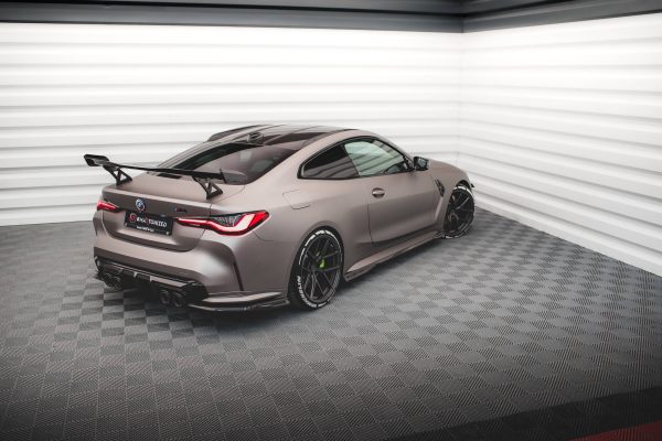 BMW M4 G82 - Carbon Fiber Roof Rails | CF-BM-4-G82-M-RR1-245-P | Produto Maxton Design distribuído por Unicartuning. BMW M4 G82 - Carbon Fiber Roof Rails | CF-BM-4-G82-M-RR1-245-P | Produto Maxton Design distribuído por Unicartuning.