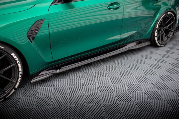 BMW M3 G80 Sedan - Carbon Fiber Embaladeiras | CF-BM-3-G80-M-SD1-245-P | Produto Maxton Design distribuído por Unicartuning. BMW M3 G80 Sedan - Carbon Fiber Embaladeiras | CF-BM-3-G80-M-SD1-245-P | Produto Maxton Design distribuído por Unicartuning.