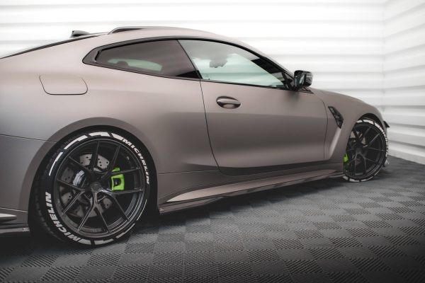 BMW M4 G82 - Carbon Fiber Embaladeiras | CF-BM-4-G82-M-SD1-245-P | Produto Maxton Design distribuído por Unicartuning.