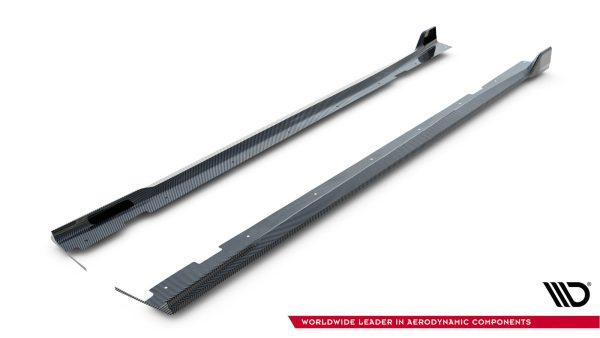 BMW X7 Pack M G07 (facelift) - Carbon Fiber Embaladeiras | CF-BM-X7-07F-MPACK-SD1-245-P | Produto Maxton Design distribuído por Unicartuning. BMW X7 Pack M G07 (facelift) - Carbon Fiber Embaladeiras | CF-BM-X7-07F-MPACK-SD1-245-P | Produto Maxton Design distribuído por Unicartuning.