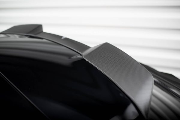 Audi RS Q8 Mk1 - Aileron em carbono da mala (superior) | CF-AU-RSQ8-1-H2-245-P | Produto Maxton Design distribuído por Unicartuning. Audi RS Q8 Mk1 - Aileron em carbono da mala (superior) | CF-AU-RSQ8-1-H2-245-P | Produto Maxton Design distribuído por Unicartuning.