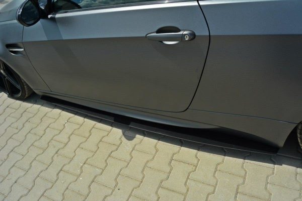 BMW M3 E92 / E93 - Lâminas para Embaladeiras RACING | BM-3-92-M-CNC-SD1A | Produto Maxton Design distribuído por Unicartuning. BMW M3 E92 / E93 - Lâminas para Embaladeiras RACING | BM-3-92-M-CNC-SD1A | Produto Maxton Design distribuído por Unicartuning.