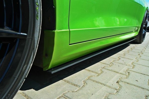 Volkswagen Scirocco R Mk3 - Lâminas para Embaladeiras RACING | VW-SC-3-R-CNC-SD1A | Produto Maxton Design distribuído por Unicartuning. Volkswagen Scirocco R Mk3 - Lâminas para Embaladeiras RACING | VW-SC-3-R-CNC-SD1A | Produto Maxton Design distribuído por Unicartuning.