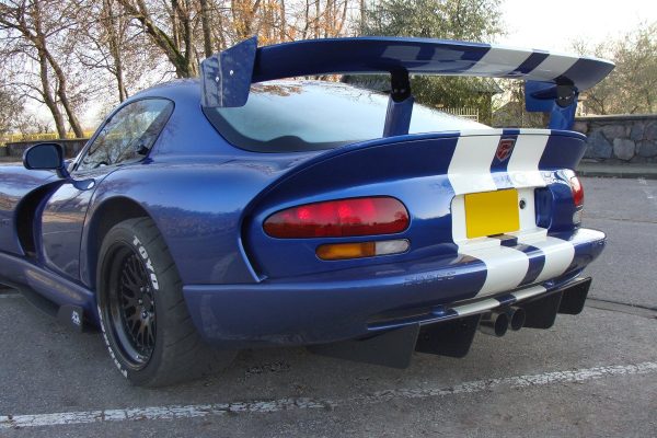 Dodge Viper GTS - Difusor traseiro | DO-VI-1-GTS-CNC-RS1A | Produto Maxton Design distribuído por Unicartuning.