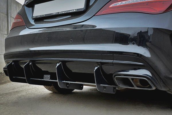 Mercedes-Benz CLA A45 AMG C117 (facelift) - Difusor traseiro V.2 | ME-CLA-117F-AMG-CNC-RS2A | Produto Maxton Design distribuído por Unicartuning. Mercedes-Benz CLA A45 AMG C117 (facelift) - Difusor traseiro V.2 | ME-CLA-117F-AMG-CNC-RS2A | Produto Maxton Design distribuído por Unicartuning.