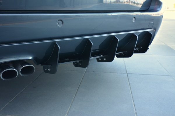 BMW 5 E60/e61 Pack M - Difusor traseiro | BM-5-61-MPACK-CNC-RS1A | Produto Maxton Design distribuído por Unicartuning.