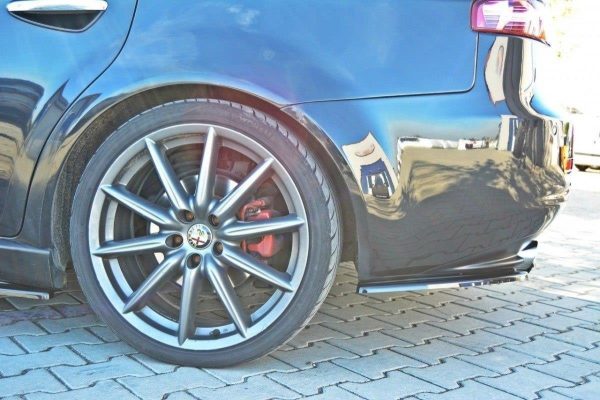 Alfa Romeo 159 - Splitters laterais traseiros | AL-159-RSD1G | Produto Maxton Design distribuído por Unicartuning.