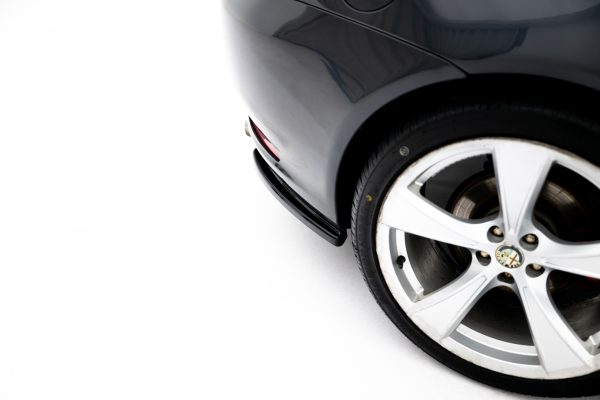 Alfa Romeo GT - Splitters laterais traseiros | AL-GT-RSD1G | Produto Maxton Design distribuído por Unicartuning. Alfa Romeo GT - Splitters laterais traseiros | AL-GT-RSD1G | Produto Maxton Design distribuído por Unicartuning.