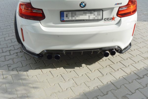 BMW M2 F87 Coupé - Splitters laterais traseiros | BM-2-87-M-RSD1G | Produto Maxton Design distribuído por Unicartuning.