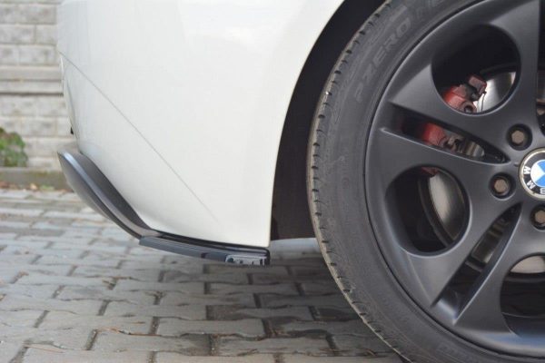 BMW Z4 E85 / E86 (pre-facelift) - Splitters laterais traseiros | BM-Z4-85-RSD1G | Produto Maxton Design distribuído por Unicartuning. BMW Z4 E85 / E86 (pre-facelift) - Splitters laterais traseiros | BM-Z4-85-RSD1G | Produto Maxton Design distribuído por Unicartuning.