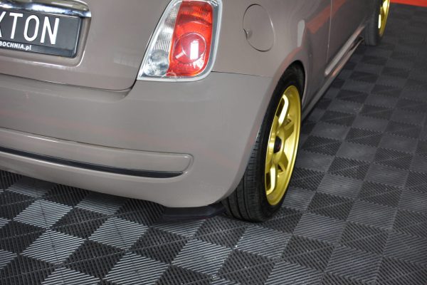 Fiat 500 Hatchback Preface - Splitters laterais traseiros | FI-500-RSD1G | Produto Maxton Design distribuído por Unicartuning.