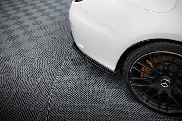 Mercedes-Benz C-class S205 63AMG - Splitters laterais traseiros | ME-C-205-AMG-ES-RSD1G | Produto Maxton Design distribuído por Unicartuning. Mercedes-Benz C-class S205 63AMG - Splitters laterais traseiros | ME-C-205-AMG-ES-RSD1G | Produto Maxton Design distribuído por Unicartuning.