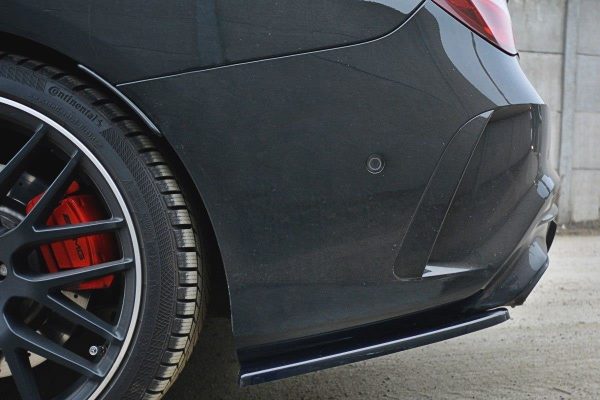 Mercedes-Benz Classe A W176/ CLA 117 AMG/ CLA 117 AMG Line (facelift) - Splitters laterais traseiros | ME-CLA-117F-AMG-RSD1G | Produto Maxton Design distribuído por Unicartuning. Mercedes-Benz Classe A W176/ CLA 117 AMG/ CLA 117 AMG Line (facelift) - Splitters laterais traseiros | ME-CLA-117F-AMG-RSD1G | Produto Maxton Design distribuído por Unicartuning.