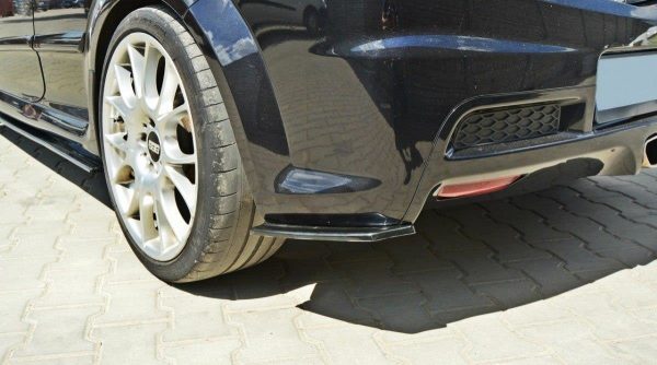 Opel Astra H (para OPC / VXR) - Splitters laterais traseiros | OP-AS-3-OPC-RSD1G | Produto Maxton Design distribuído por Unicartuning. Opel Astra H (para OPC / VXR) - Splitters laterais traseiros | OP-AS-3-OPC-RSD1G | Produto Maxton Design distribuído por Unicartuning.