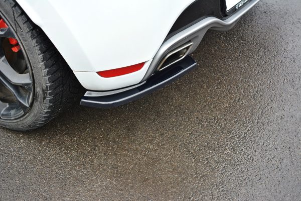 Renault Clio RS Mk4 - Splitters laterais traseiros | RE-CL-4-RS-RSD1G | Produto Maxton Design distribuído por Unicartuning. Renault Clio RS Mk4 - Splitters laterais traseiros | RE-CL-4-RS-RSD1G | Produto Maxton Design distribuído por Unicartuning.