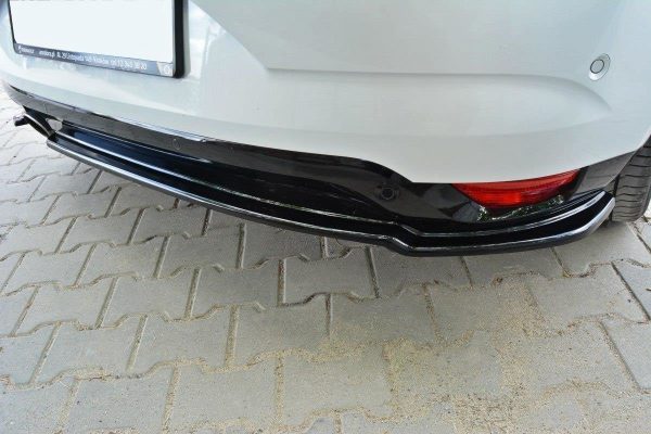 Renault Megane IV RS - Splitters laterais traseiros | RE-ME-4-RSD1G | Produto Maxton Design distribuído por Unicartuning. Renault Megane IV RS - Splitters laterais traseiros | RE-ME-4-RSD1G | Produto Maxton Design distribuído por Unicartuning.