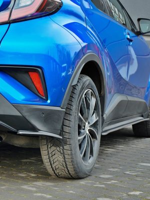 Toyota C-HR - Splitters laterais traseiros | TO-CH-R-1-RSD1G | Produto Maxton Design distribuído por Unicartuning.