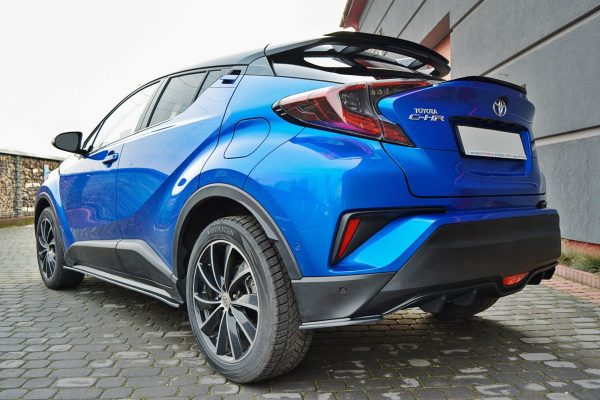 Toyota C-HR - Splitters laterais traseiros | TO-CH-R-1-RSD1G | Produto Maxton Design distribuído por Unicartuning. Toyota C-HR - Splitters laterais traseiros | TO-CH-R-1-RSD1G | Produto Maxton Design distribuído por Unicartuning.