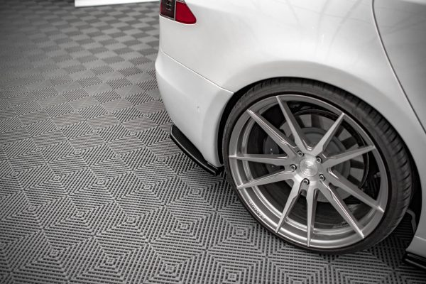 Tesla Model S (facelift) - Splitters laterais traseiros | TE-MODELS-1F-RSD1G | Produto Maxton Design distribuído por Unicartuning. Tesla Model S (facelift) - Splitters laterais traseiros | TE-MODELS-1F-RSD1G | Produto Maxton Design distribuído por Unicartuning.