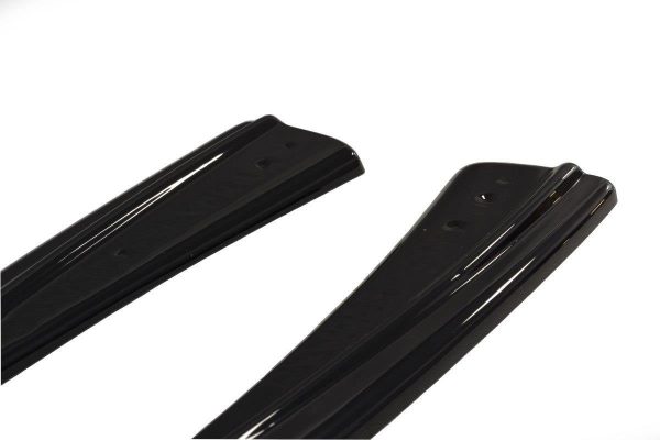 Audi RS7 C7 - Splitters laterais traseiros V.1 | AU-RS7-1F-RSD1G | Produto Maxton Design distribuído por Unicartuning. Audi RS7 C7 - Splitters laterais traseiros V.1 | AU-RS7-1F-RSD1G | Produto Maxton Design distribuído por Unicartuning.