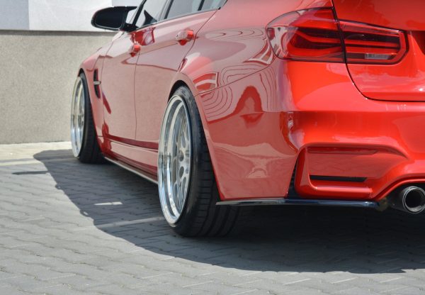 BMW M3 F80 - Splitters laterais traseiros V.1 | BM-3-80-M-RSD1G | Produto Maxton Design distribuído por Unicartuning. BMW M3 F80 - Splitters laterais traseiros V.1 | BM-3-80-M-RSD1G | Produto Maxton Design distribuído por Unicartuning.