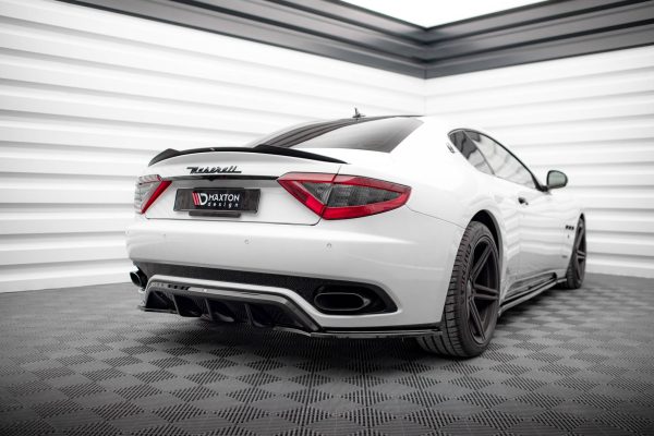 Maserati Granturismo S Mk1 - Splitters laterais traseiros V.2 | MS-GT-1-RSD2G | Produto Maxton Design distribuído por Unicartuning. Maserati Granturismo S Mk1 - Splitters laterais traseiros V.2 | MS-GT-1-RSD2G | Produto Maxton Design distribuído por Unicartuning.