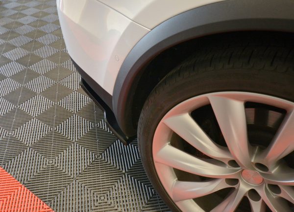 Tesla Model X - Splitters laterais traseiros V.2 | TE-MODELX-RSD2G | Produto Maxton Design distribuído por Unicartuning. Tesla Model X - Splitters laterais traseiros V.2 | TE-MODELX-RSD2G | Produto Maxton Design distribuído por Unicartuning.