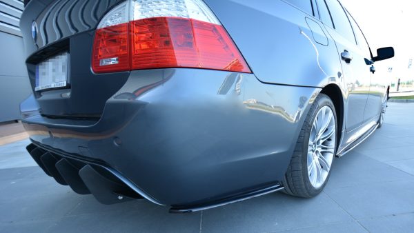 BMW M5 F90 - Splitters laterais traseiros | BM-5-61-MPACK-RSD1G | Produto Maxton Design distribuído por Unicartuning. BMW M5 F90 - Splitters laterais traseiros | BM-5-61-MPACK-RSD1G | Produto Maxton Design distribuído por Unicartuning.