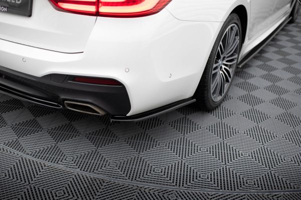 BMW 5 G30/ G31 Pack M - Splitters laterais traseiros | BM-5-G30-MPACK-RSD1G | Produto Maxton Design distribuído por Unicartuning. BMW 5 G30/ G31 Pack M - Splitters laterais traseiros | BM-5-G30-MPACK-RSD1G | Produto Maxton Design distribuído por Unicartuning.