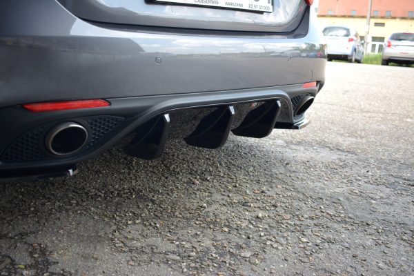 Alfa Romeo Giulia Veloce - Difusor | AL-GI-1-VEL-RS1G | Produto Maxton Design distribuído por Unicartuning. Alfa Romeo Giulia Veloce - Difusor | AL-GI-1-VEL-RS1G | Produto Maxton Design distribuído por Unicartuning.