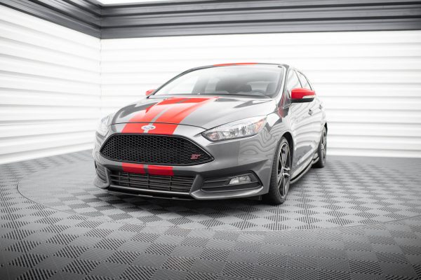 Ford Focus ST Mk3 (facelift) - Lâmina RACING frontal V.3 | FO-FO-3F-ST-CNC-FD3A | Produto Maxton Design distribuído por Unicartuning.