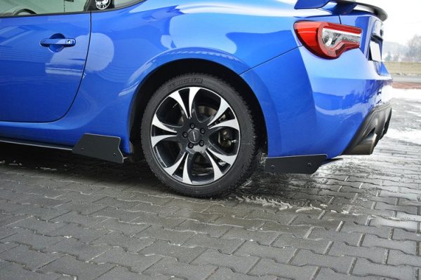 Subaru BRZ Mk1 / Mk1 (facelift) - RACING Splitters laterais traseiros | SU-BRZ-1F-CNC-RSD1A | Produto Maxton Design distribuído por Unicartuning. Subaru BRZ Mk1 / Mk1 (facelift) - RACING Splitters laterais traseiros | SU-BRZ-1F-CNC-RSD1A | Produto Maxton Design distribuído por Unicartuning.