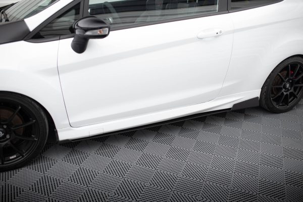 Ford Fiesta ST Mk7 Fl - Lâminas para Embaladeiras RACING | FO-FI-7F-ST-CNC-SD1A | Produto Maxton Design distribuído por Unicartuning. Ford Fiesta ST Mk7 Fl - Lâminas para Embaladeiras RACING | FO-FI-7F-ST-CNC-SD1A | Produto Maxton Design distribuído por Unicartuning.
