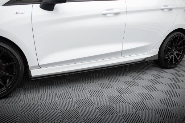Ford Fiesta Mk8 ST / ST-line - Lâminas para Embaladeiras RACING V.1 | FO-FI-8-STLINE-CNC-SD1A | Produto Maxton Design distribuído por Unicartuning. Ford Fiesta Mk8 ST / ST-line - Lâminas para Embaladeiras RACING V.1 | FO-FI-8-STLINE-CNC-SD1A | Produto Maxton Design distribuído por Unicartuning.