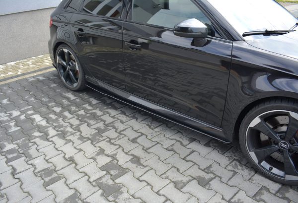 Audi RS3 8V Fl Sportback - Lâminas para Embaladeiras RACING V.1 | AU-RS3-8VF-CNC-SD1A | Produto Maxton Design distribuído por Unicartuning. Audi RS3 8V Fl Sportback - Lâminas para Embaladeiras RACING V.1 | AU-RS3-8VF-CNC-SD1A | Produto Maxton Design distribuído por Unicartuning.