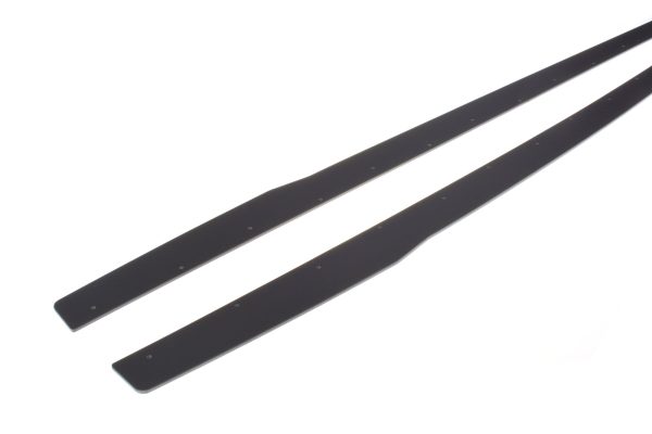 Audi RS3 8V Fl Sportback - Lâminas para Embaladeiras RACING V.1 | AU-RS3-8VF-CNC-SD1A | Produto Maxton Design distribuído por Unicartuning. Audi RS3 8V Fl Sportback - Lâminas para Embaladeiras RACING V.1 | AU-RS3-8VF-CNC-SD1A | Produto Maxton Design distribuído por Unicartuning.