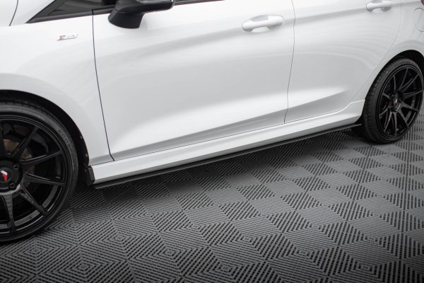 Ford Fiesta Mk8 ST / ST-line - Lâminas para Embaladeiras RACING V.2 | FO-FI-8-STLINE-CNC-SD2A | Produto Maxton Design distribuído por Unicartuning. Ford Fiesta Mk8 ST / ST-line - Lâminas para Embaladeiras RACING V.2 | FO-FI-8-STLINE-CNC-SD2A | Produto Maxton Design distribuído por Unicartuning.