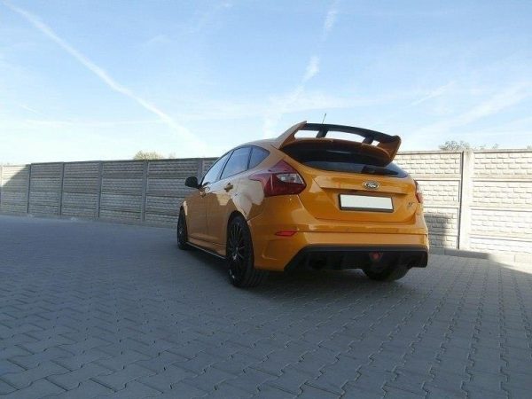 Ford Focus RS Mk3 - Pára-choques traseiro (RS Look) | FO-FO-3-RS-R1F | Produto Maxton Design distribuído por Unicartuning. Ford Focus RS Mk3 - Pára-choques traseiro (RS Look) | FO-FO-3-RS-R1F | Produto Maxton Design distribuído por Unicartuning.