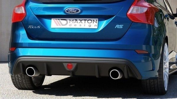 Ford Focus RS Mk3 - Pára-choques traseiro (RS Look) | FO-FO-3-RS-R1F | Produto Maxton Design distribuído por Unicartuning. Ford Focus RS Mk3 - Pára-choques traseiro (RS Look) | FO-FO-3-RS-R1F | Produto Maxton Design distribuído por Unicartuning.