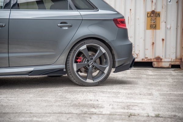Audi RS3 8V Sportback - Splitters traseiros | AURS38VCNC-RSF1G | Produto Maxton Design distribuído por Unicartuning. Audi RS3 8V Sportback - Splitters traseiros | AURS38VCNC-RSF1G | Produto Maxton Design distribuído por Unicartuning.