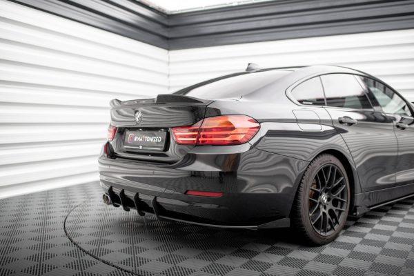 BMW 4 Gran Coupé F36 - Splitters traseiros | BM4F36GCCNC-RSF1G | Produto Maxton Design distribuído por Unicartuning. BMW 4 Gran Coupé F36 - Splitters traseiros | BM4F36GCCNC-RSF1G | Produto Maxton Design distribuído por Unicartuning.