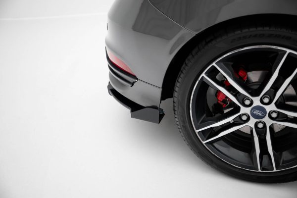 Ford Focus ST Mk3 (facelift) - Splitters traseiros | FOFO3FSTCNC-RSF1G | Produto Maxton Design distribuído por Unicartuning.