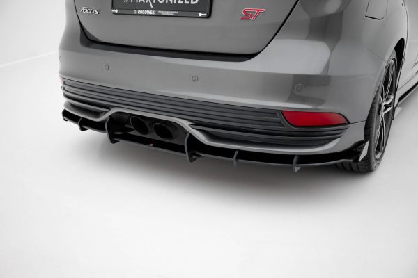 Ford Focus ST Mk3 (facelift) - Splitters traseiros | FOFO3FSTCNC-RSF1G | Produto Maxton Design distribuído por Unicartuning.