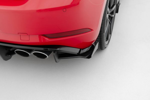 Volkswagen Golf 7 R / R-line (facelift) - Splitters traseiros | VWGO7FRCNC-RSF1G | Produto Maxton Design distribuído por Unicartuning. Volkswagen Golf 7 R / R-line (facelift) - Splitters traseiros | VWGO7FRCNC-RSF1G | Produto Maxton Design distribuído por Unicartuning.
