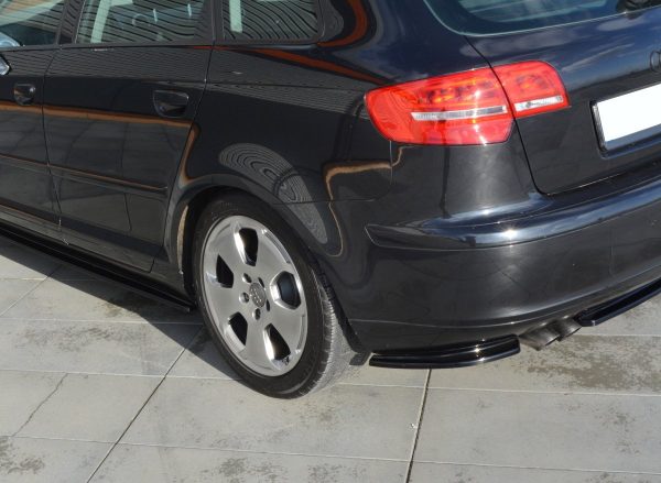 Audi A3 Sportback 8P / 8P (facelift) - Splitters laterais traseiros | AU-A3-2-RSD1G | Produto Maxton Design distribuído por Unicartuning. Audi A3 Sportback 8P / 8P (facelift) - Splitters laterais traseiros | AU-A3-2-RSD1G | Produto Maxton Design distribuído por Unicartuning.