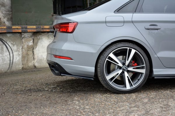 Audi RS3 8V Fl Sedan - Splitters laterais traseiros | AU-RS3-8VF-S-RSD1G | Produto Maxton Design distribuído por Unicartuning. Audi RS3 8V Fl Sedan - Splitters laterais traseiros | AU-RS3-8VF-S-RSD1G | Produto Maxton Design distribuído por Unicartuning.