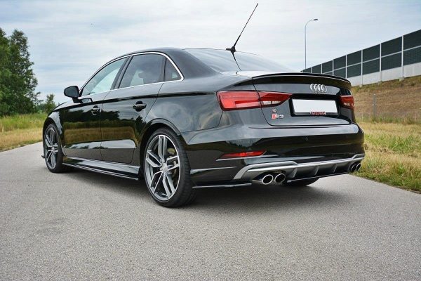 Audi S3 / A3 S-Line 8V Fl Sedan - Splitters laterais traseiros | AU-S3-3F-S-RSD1G | Produto Maxton Design distribuído por Unicartuning. Audi S3 / A3 S-Line 8V Fl Sedan - Splitters laterais traseiros | AU-S3-3F-S-RSD1G | Produto Maxton Design distribuído por Unicartuning.