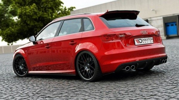 Audi S3 / A3 S-Line 8V Hatchback / Sportback - Splitters laterais traseiros | AU-S3-3-RSD1G | Produto Maxton Design distribuído por Unicartuning.