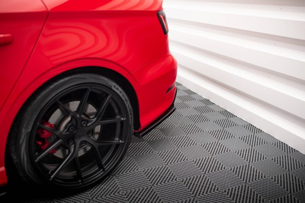 Audi S3 Sedan 8V - Splitters laterais traseiros | AU-S3-3-S-RSD1G | Produto Maxton Design distribuído por Unicartuning. Audi S3 Sedan 8V - Splitters laterais traseiros | AU-S3-3-S-RSD1G | Produto Maxton Design distribuído por Unicartuning.