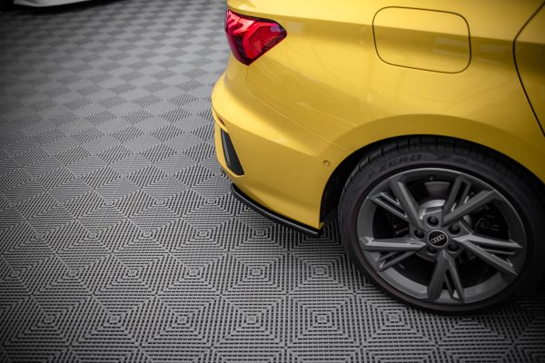 Audi S3 Sedan 8Y - Splitters laterais traseiros | AU-S3-8Y-S-RSD1G | Produto Maxton Design distribuído por Unicartuning. Audi S3 Sedan 8Y - Splitters laterais traseiros | AU-S3-8Y-S-RSD1G | Produto Maxton Design distribuído por Unicartuning.
